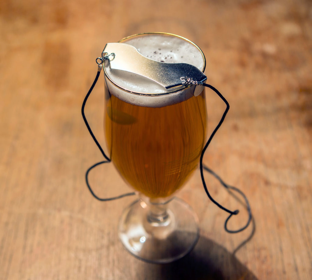 snor beschermer hipster gadget bier